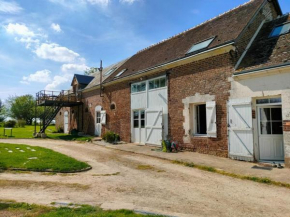 Gîte de charme avec piscine, terrasse et jardin dans la vallée du Loir - FR-1-491-381